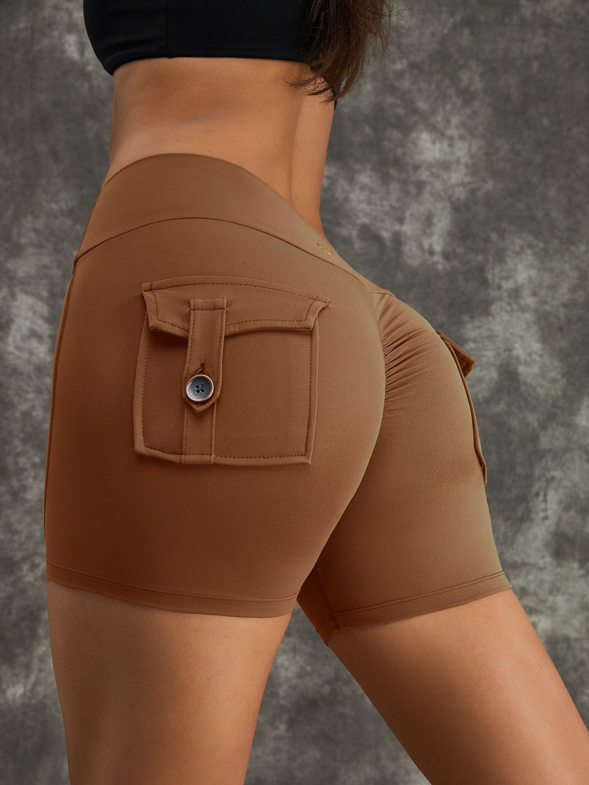 Scrunch Bum – Shorts mit hoher Taille und Tasche 