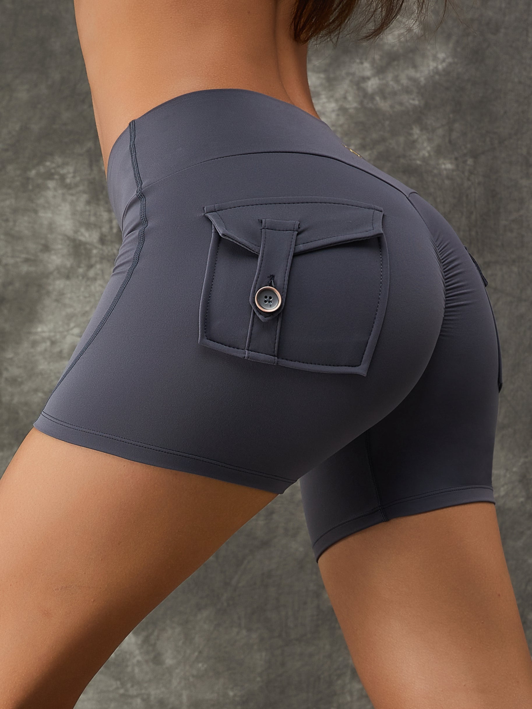 Scrunch Bum – Shorts mit hoher Taille und Tasche 